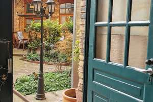 Kleines Townhouse mit Balkon und Terrasse in ruhiger Lage (befristet bis Juni 2027) – R6 7, 68161 Innenstadt/Jungbusch, Mannheim – Vorschaubild 2