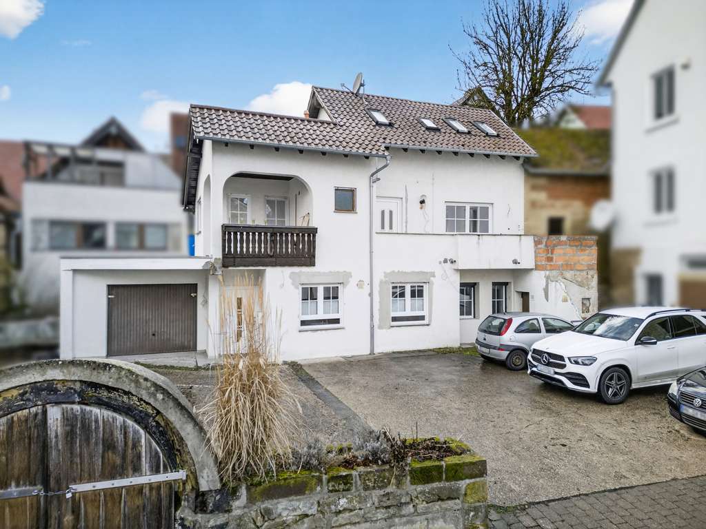 Immobilie in Güglingen - Modernes Einfamilienhaus mit Gewölbekeller - Bild 0