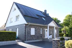 Modernes Einfamilienhaus mit Gästehaus, Pool & Traumgarten – Einziehen & Wohlfühlen! – Die vollständige Adresse der Immobilie erhältst du vom Anbieter., 23858 Wesenberg – Vorschaubild 5