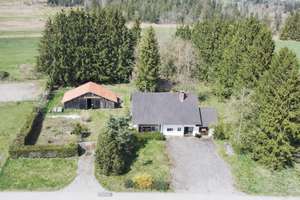 Sanierungsobjekt mit Charme und Entwicklungspotenzial auf ca. 7.455 m² Grundstück – Die vollständige Adresse der Immobilie erhältst du vom Anbieter., 88410 Bad Wurzach – Vorschaubild 2