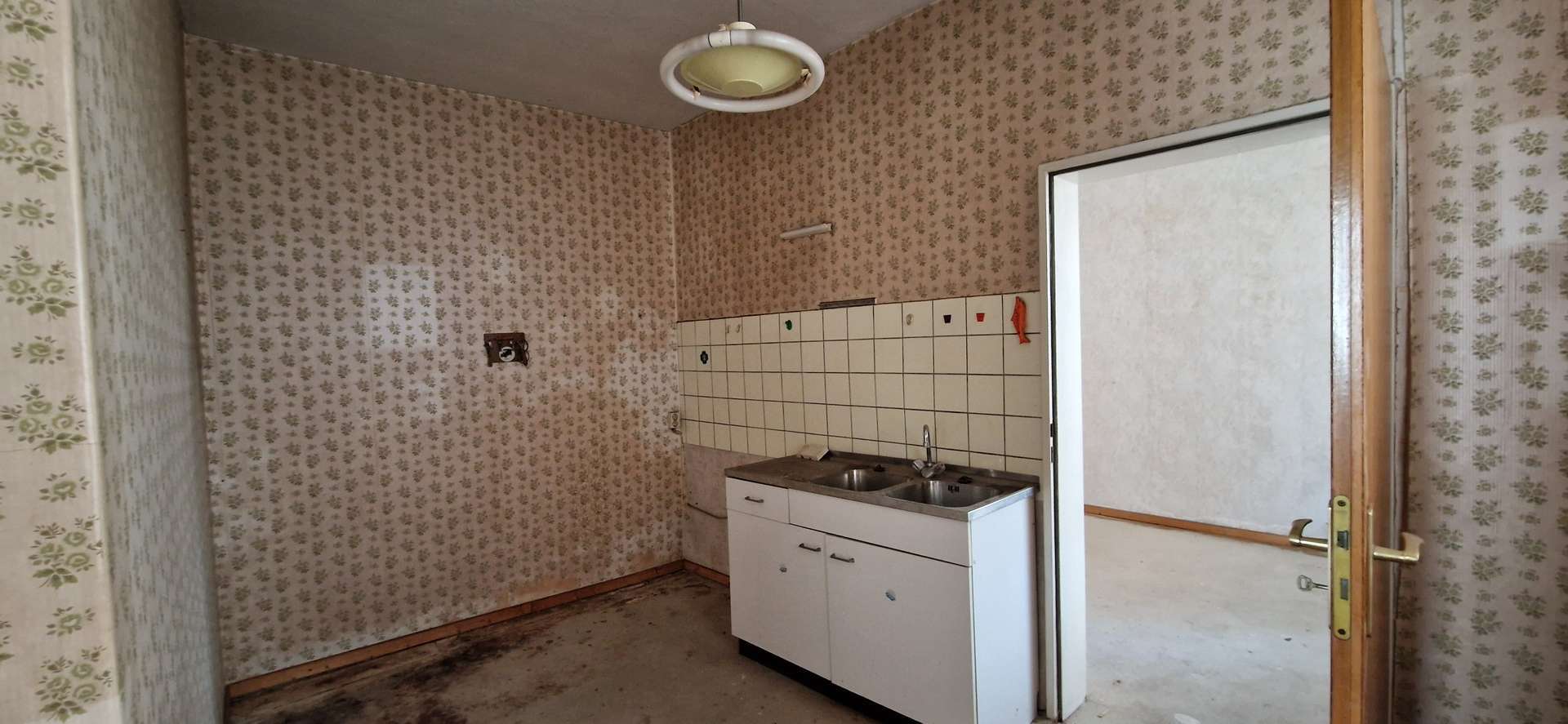 Sanierungsbedürftiges Mehrfamilienhaus mit Potential im Zentrum von Schöningen!, Helmstedt Kreis – Bild 4