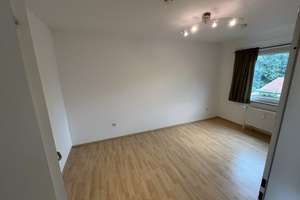 Gepflegte 2-Zimmer-Wohnung im Dachgeschoss in Göttingen – Angerstr. 1, 37073 Innenstadt, Göttingen – Vorschaubild 7