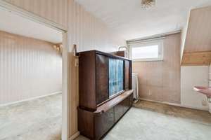 Altbau Reihenhaus mit großem Grundstück und Baumöglichkeit in Gustorf – Die vollständige Adresse der Immobilie erhältst du vom Anbieter., 41517 Grevenbroich – Vorschaubild 8