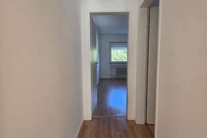 2-Zimmer-Wohnung mit Sonnenbalkon in Rheinlage im Kölner Norden – Auf dem Heidenberg 18, 50735 Niehl, Köln – Vorschaubild 6