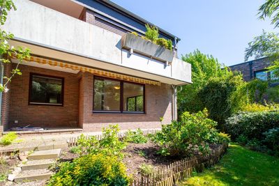 RESERVIERT - Schöne 3-Zimmer-83 m²-Erdgeschosswohnung in zentraler Lage von Oldenburg mit Hochterr