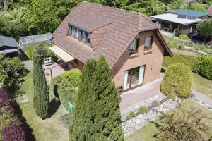 Familienoase zwischen Wismar und Schwerin: Schönes EFH mit gepflegtem Garten und einer Garage – Nordwestmecklenburg (Kreis) – Vorschaubild 17