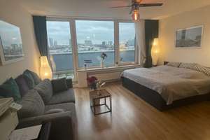Helle 2-Zimmer Wohnung im 12. OG mit Balkon in Essen-Stadtkern – Die vollständige Adresse der Immobilie erhältst du vom Anbieter., 45127 Stadtkern, Essen – Vorschaubild 1