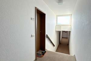 Gepflegte 2-ZKB-Wohnung mit Balkon & Außenstellplatz – Graf-Stauffenberg-Straße 43, 66121 Eschberg, Saarbrücken – Vorschaubild 6