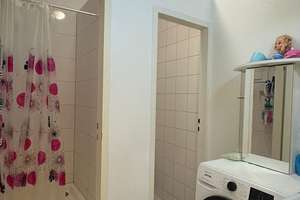 BOCKENHEIM WEST I Schönes, helles, 1 Zimmer Studioapartment mit Küchenzeile und Gemeinschaftsbad – 60487 Bockenheim, Frankfurt am Main – Vorschaubild 10
