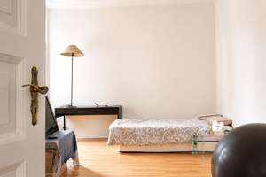 Wohnen im Helmholtzkiez: 3-Zimmer-Altbau mit Balkon, 94 m² – Die vollständige Adresse der Immobilie erhältst du vom Anbieter., 10437 Prenzlauer Berg, Berlin – Vorschaubild 6