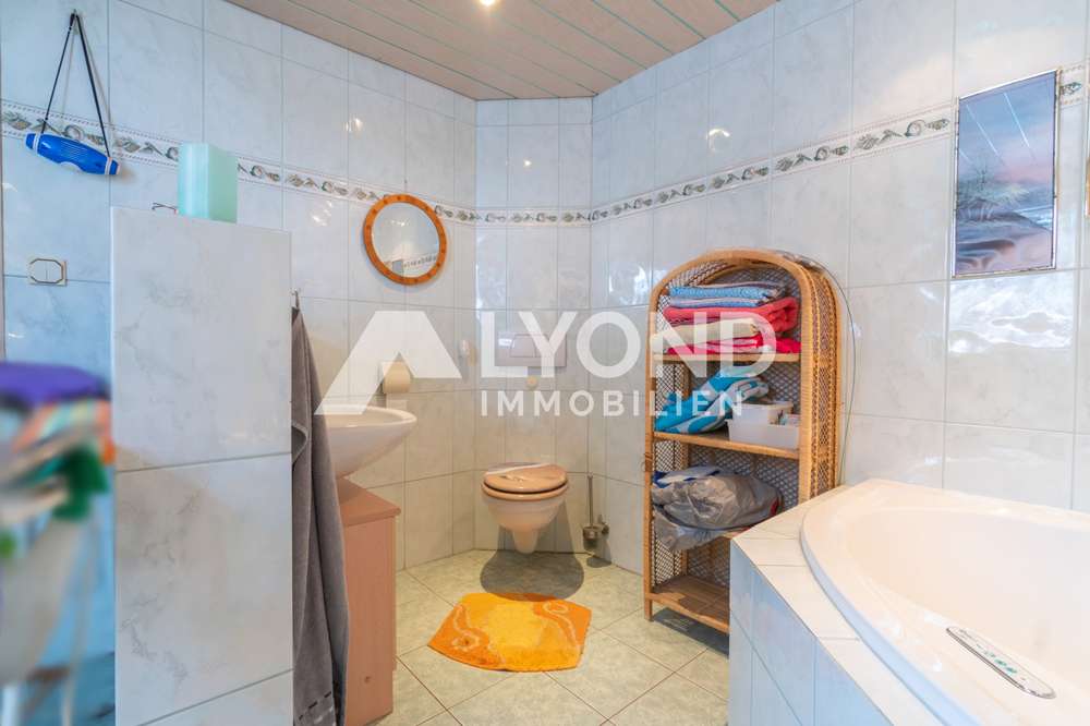 Immobilie in Bleicherode - Solides Reiheneckhaus mit Nebengelass und Kamin in Bleicherode! - Bild 3