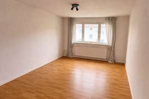 Gepflegte 2-Zimmer-Wohnung in Stuttgart-Vaihingen – Eulerstraße 14B, 70565 Dürrlewang, Stuttgart – Vorschaubild 2