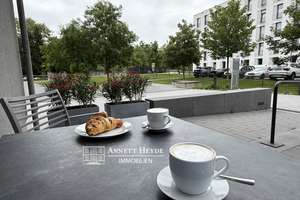 Ihr Blick in Grün und auf den Garchinger Mühlbach - zentrums- wie naturnah in Schwabing-Freimann – Die vollständige Adresse der Immobilie erhältst du vom Anbieter., 80939 Obere Isarau, München – Vorschaubild 35