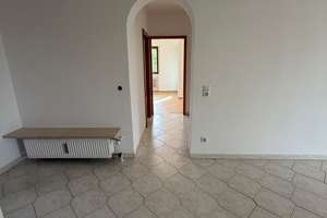 Großzügige 3-Zimmer-Wohnung mit zwei Balkonen, Gartenanteil und Garage in Würzburg-Oberdürrbach – 97080 Dürrbachtal, Würzburg – Vorschaubild 24