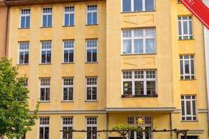 Vermietet + Provisionsfrei! Lichtdurchflutete 4-Zimmer-Wohnung als solide Kapitalanlage – Fritz-Reuter-Straße 1, 18057 Kröpeliner-Tor-Vorstadt, Rostock – Vorschaubild 2