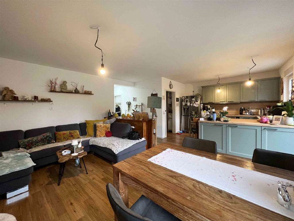 Immobilie in Grolsheim - **2 Häuser zum Preis von Einem + schöner Garten** in ruhiger Lage von Grolsheim - Bild 2