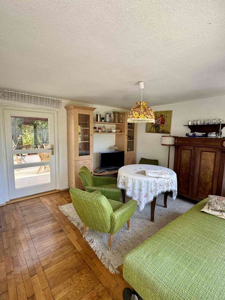 Immobilie in Großkmehlen - Ihr Rückzugsort: Wochenendhaus mit Terrasse & Wintergarten - Bild 1