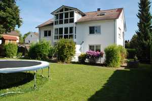 3-Familienhaus in idyllischer Straßenendlage-Mit viel Sonne, Platz, großem Garten und viel Potential – Kaufbeuren – Vorschaubild 1