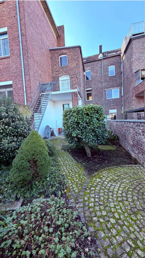Immobilie in Linnich - Anlageobjekekt XXL-Stadthaus – Generationenhaus ideal für Praxis oder Kanzlei - Bild 1