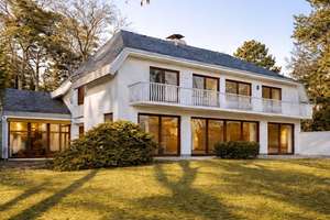 NEUER KP- 1.075 qm Sonnengrundstück mit Villa mit großem Indoor-Pool - dicht Fischtal