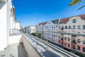 📈 Kapitalanlage in Bestlage von Prenzlauer Berg! – Sonniger 2-Zi.-Stuck-Altbau mit Balkon & Aufzug – 10437 Prenzlauer Berg, Berlin – Vorschaubild 5
