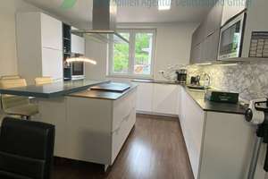 Moderner Bungalow mit großzügigem Raumkonzept und barrierefreiem Zugang – Die vollständige Adresse der Immobilie erhältst du vom Anbieter., 76891 Erlenbach bei Dahn – Vorschaubild 2