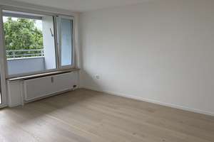 2-Zi Erstbezug nach Komplettmodernisierung provisionsfrei von privat – Rainfarnstraße 25, 80933 Lerchenau-Ost, München – Vorschaubild 11