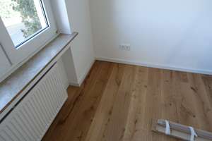 Schöne Lage: Totalsanierte Wohnung mit Balkon: gut geschnittene2-Zimmer-Wohnung in Essen- Heisingen – Nordschleswigstraße 52, 45259 Heisingen, Essen – Vorschaubild 2