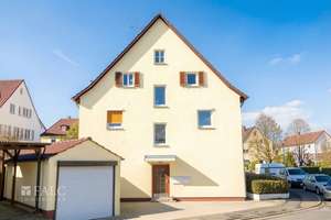 Platz für alle! Große 5-Zimmerwohnung an der Achalm – Die vollständige Adresse der Immobilie erhältst du vom Anbieter., 72766 Reutlingen-Mitte, Reutlingen – Vorschaubild 2