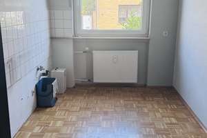 Freundliche 3-Raum-Wohnung mit Loggia und Gartennutzung – Blumenthalstraße 51, 46045 Altstadt-Süd, Oberhausen – Vorschaubild 12