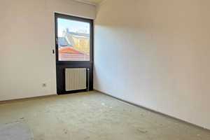 Bungalow in Hürth-Gleuel sucht neue Bewohner, die ihn modernisieren und es lieben, hier zu leben! – Rhein-Erft-Kreis – Vorschaubild 8