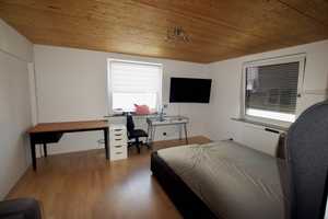 8-ZKB Einfamilienhaus mit Gästewohnung / Büro. Ideal für eine große Familie! – Arndtstraße 13, 68775 Rhein-Neckar-Kreis – Vorschaubild 11