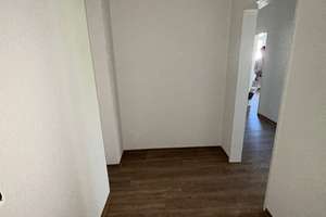 3-Zimmer-Wohnung mit Wand und Bodenbelag – 44149 Kley, Dortmund – Vorschaubild 4