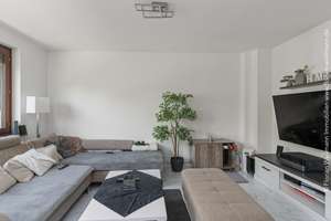 Bremen - Gröpelingen | Großzügiges Mehrfamilienhaus mit praktischer Aufteilung in guter Lage – Die vollständige Adresse der Immobilie erhältst du vom Anbieter., 28237 Lindenhof, Bremen – Vorschaubild 11
