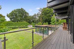 Repräsentative Villa mit Einliegerwohnung, Pool und Fitnessbereich, 2 Doppelgaragen – Die vollständige Adresse der Immobilie erhältst du vom Anbieter., 41379 Brüggen – Vorschaubild 21