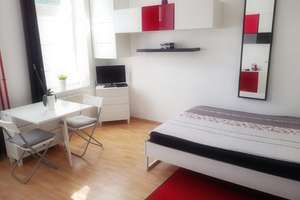 Helles Altbau-Apartment mit ruhigem Innenhof in unmittelbarer Nähe zu Prenzlauer Berg – Die vollständige Adresse der Immobilie erhältst du vom Anbieter., 13187 Pankow (Ortsteil), Berlin – Vorschaubild 2