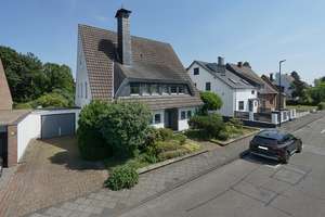 Charmantes Zuhause mit Garten in angenehmer Wohnlage von Meerbusch-Büderich – Die vollständige Adresse der Immobilie erhältst du vom Anbieter., 40667 Meerbusch – Vorschaubild 6