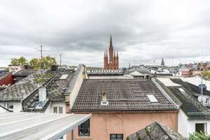 NEW *PAUL & PARTNER* GEMÜTLICHE MAISONETTE-EINHEIT MIT BALKON IN TOP LAGE ! – Die vollständige Adresse der Immobilie erhältst du vom Anbieter., 65183 Mitte, Wiesbaden – Vorschaubild 7