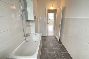Frisch renovierte 3 Zimmerwohnung mit eigenem Garten – Nassauerring 19, 47798 Stadtmitte, Krefeld – Vorschaubild 5