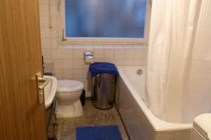 Schöne helle, 4-Zimmer-Wohnung mit Balkon – Augsburger Str. 33, 86157 Pfersee-Süd, Augsburg – Vorschaubild 7