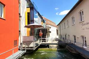 Loft-Wohnen am Wasser: Beeindruckendes Lüps-Unikat im EG der Maiermühle! – Roßmarkt 195a, 86899 Landsberg am Lech – Vorschaubild 3