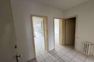 Helle 2 Zimmer-Wohnung in Duisburg-Obermarxloh – Sterkrader Straße 148a, 47166 Obermarxloh, Duisburg – Vorschaubild 2