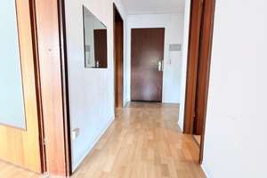 Barrierefreie 2 Zimmer Wohnung mit Balkon und TG-Platz in Stuttgart- Giebel – 70499 Giebel, Stuttgart – Vorschaubild 5