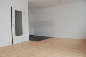 Wunderschöne 3-Raum-Wohnung mit offener Küche