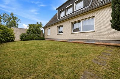 Großzügiges Einfamilienhaus mit viel Potenzial und großem Garten in Elsdorf