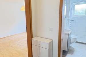 Gepflegte 1,5-Zimmer-Wohnung mit neuwertigen Bad in beliebter Lage von Erlangen – Die vollständige Adresse der Immobilie erhältst du vom Anbieter., 91052 Anger, Erlangen – Vorschaubild 9
