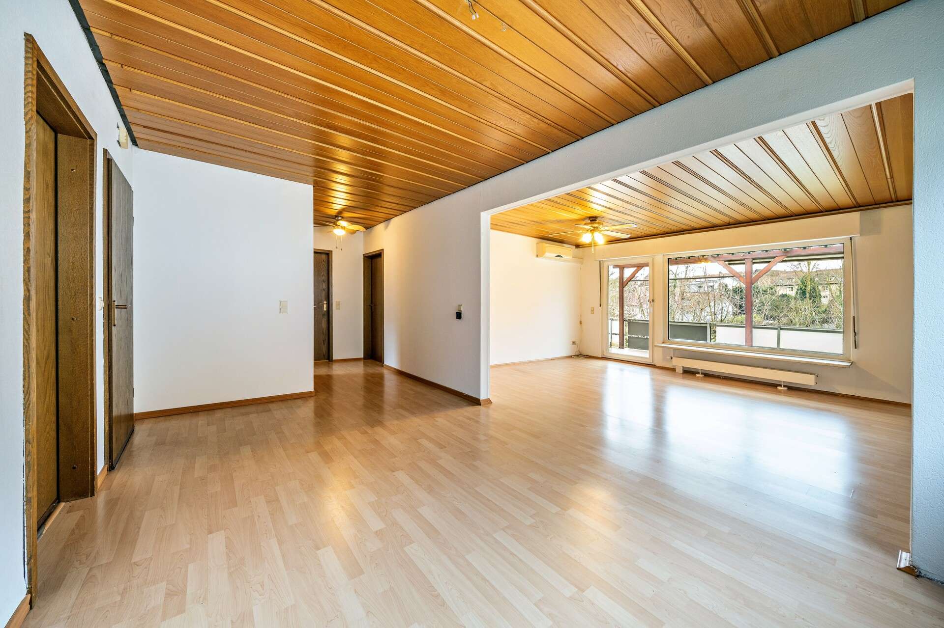 Immobilie in Angelbachtal - Großzügiges Einfamilienhaus mit Traumgrundstück in ruhiger Wohnlage - Bild 1