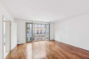 Eimsbütteler Lebensart: Modernes 2-Zimmer-Domizil mit Aufzug – Die vollständige Adresse der Immobilie erhältst du vom Anbieter., 20357 Eimsbüttel (Ortsteil), Hamburg – Vorschaubild 2