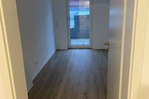 *neuwertig* *Garten* Freundliche 2,5-Zi. -Wohnung in guter Lage in Ingolstadt Nähe Donau  – Kurt-Huber-Straße 42, 85055 Nordost, Ingolstadt – Vorschaubild 9