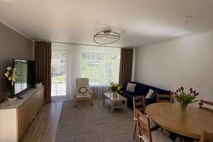 Exklusives, voll möbliertes 5-Zimmer-Reihenhaus mit Terrasse in Hamburg-Langenhorn – Die vollständige Adresse der Immobilie erhältst du vom Anbieter., 22415 Langenhorn, Hamburg – Vorschaubild 3